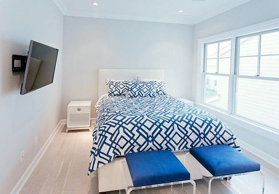 junior suite with private bath