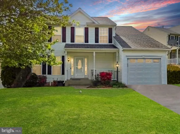 5959 Reaves Ln, Woodbridge, VA 22193