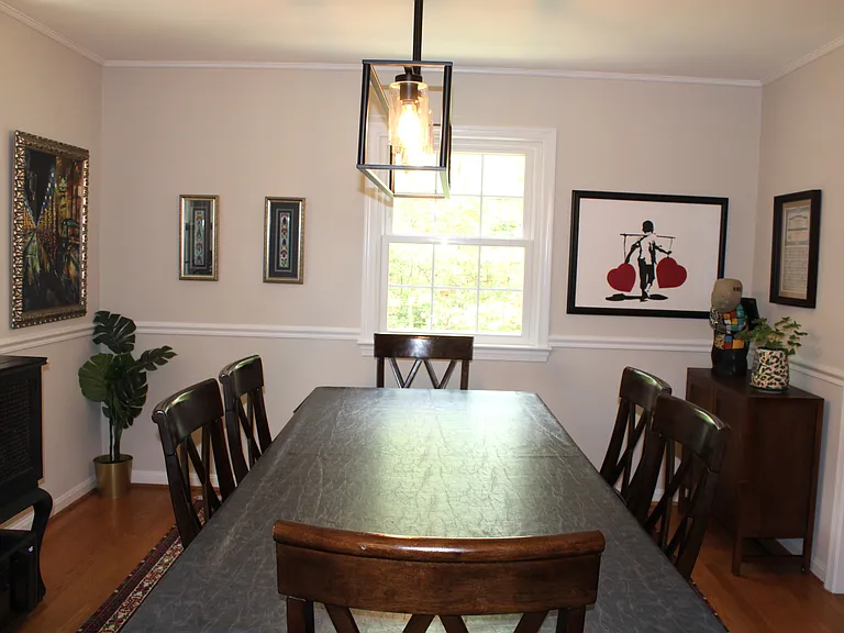 3606 Barkley Dr — Photo 4