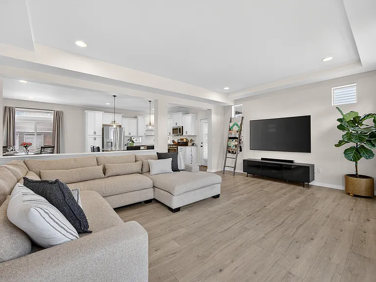 4438 Vindaloo Dr — Photo 13
