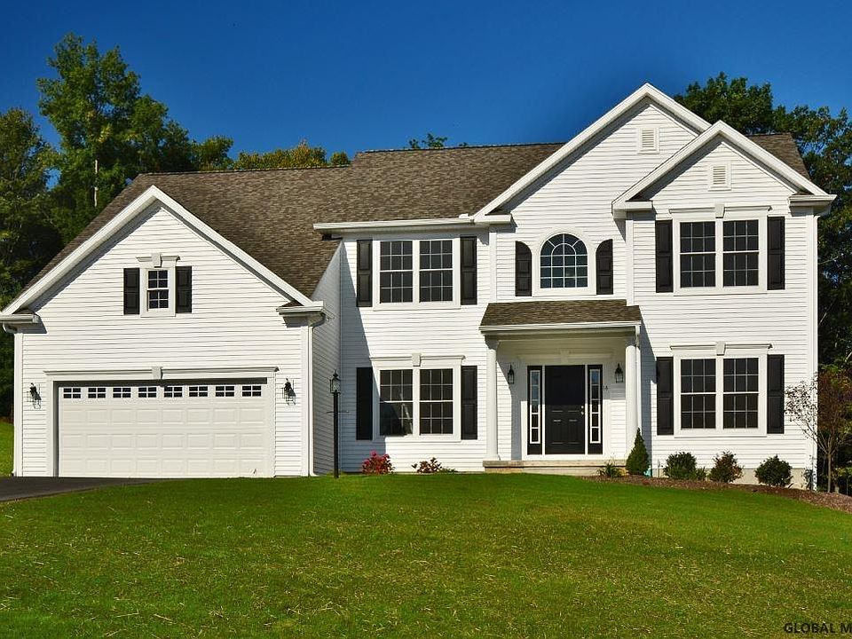 1st image of 2 Cragmoor Ln