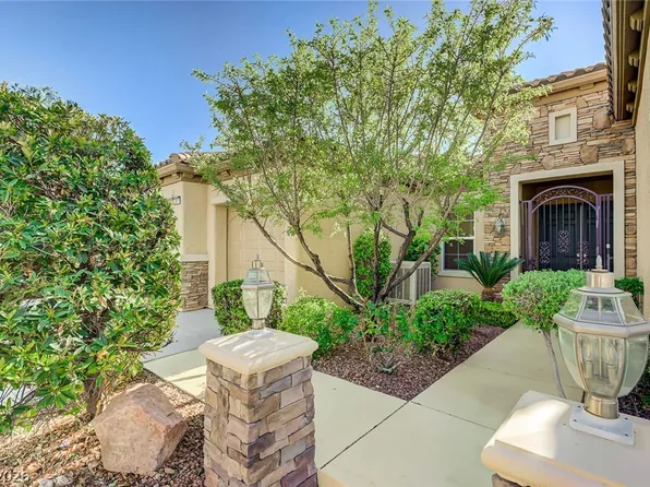 2357 Wisconsin Dells Dr, Henderson, NV 89044