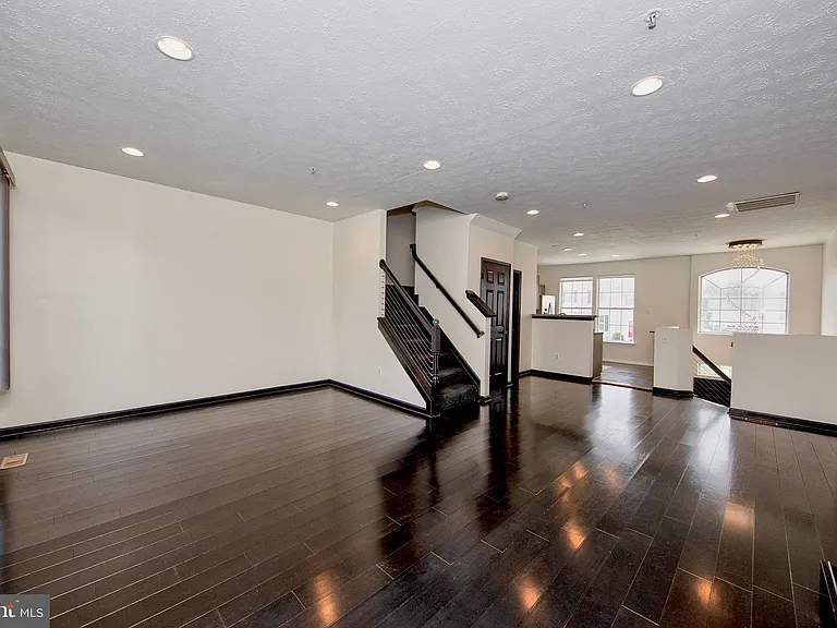 130 Spencer Cir — Photo 10