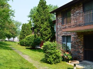 1001 State St APT 7, Lemont, IL 60439