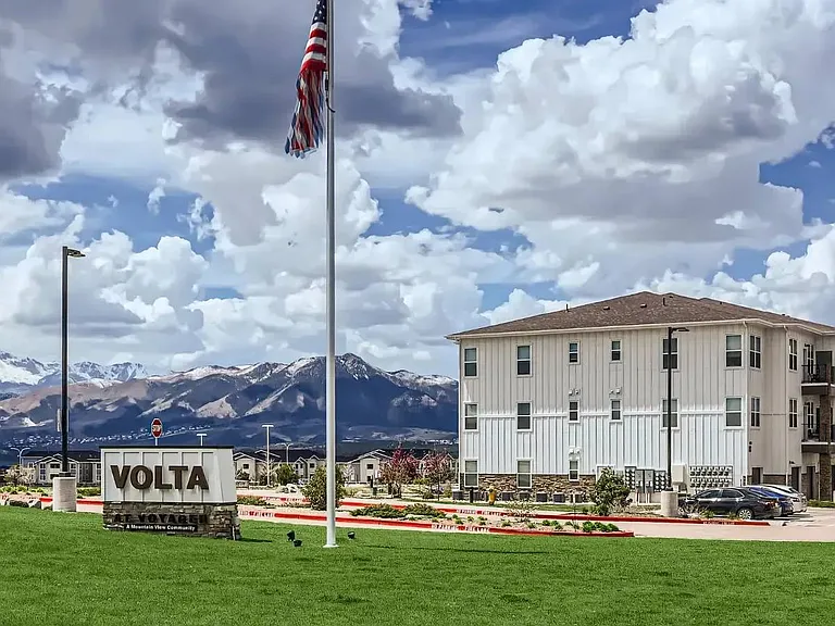Volta at Voyager — Photo 24