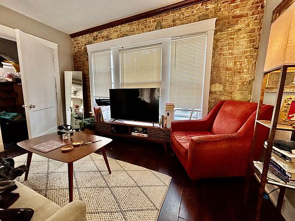 2nd image of 4245 Harrison St #1004-1W