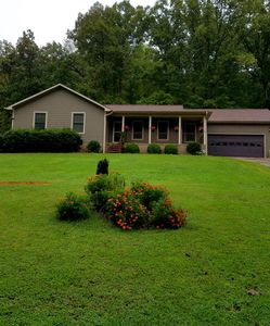 545 Rustling Oaks Dr, Waverly, TN, 37185