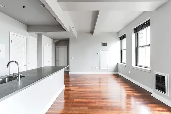 Rented by Loftey LLC | media 18