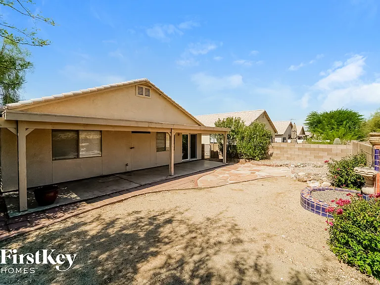 2530 W Cezanne Cir — Photo 15