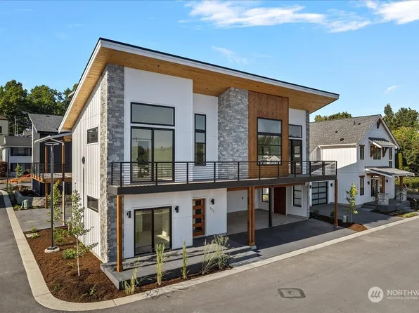 127 Skipping Stone Loop, Lynden, WA 98264
