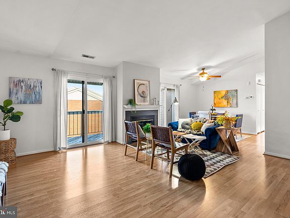 5th image of 1119 Castle Harbour Way Unit 3D