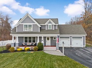 33 Grouse Run, Pelham, NH 03076