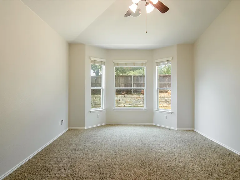 12104 Broten St — Photo 18