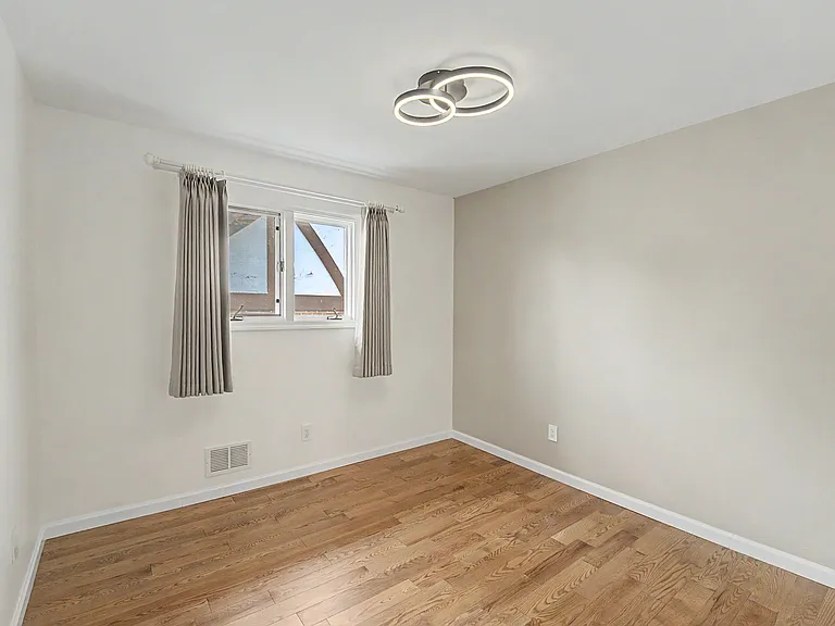 251-45 Van Zandt Ave #2 — Photo 16