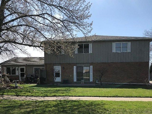 Nice corner property