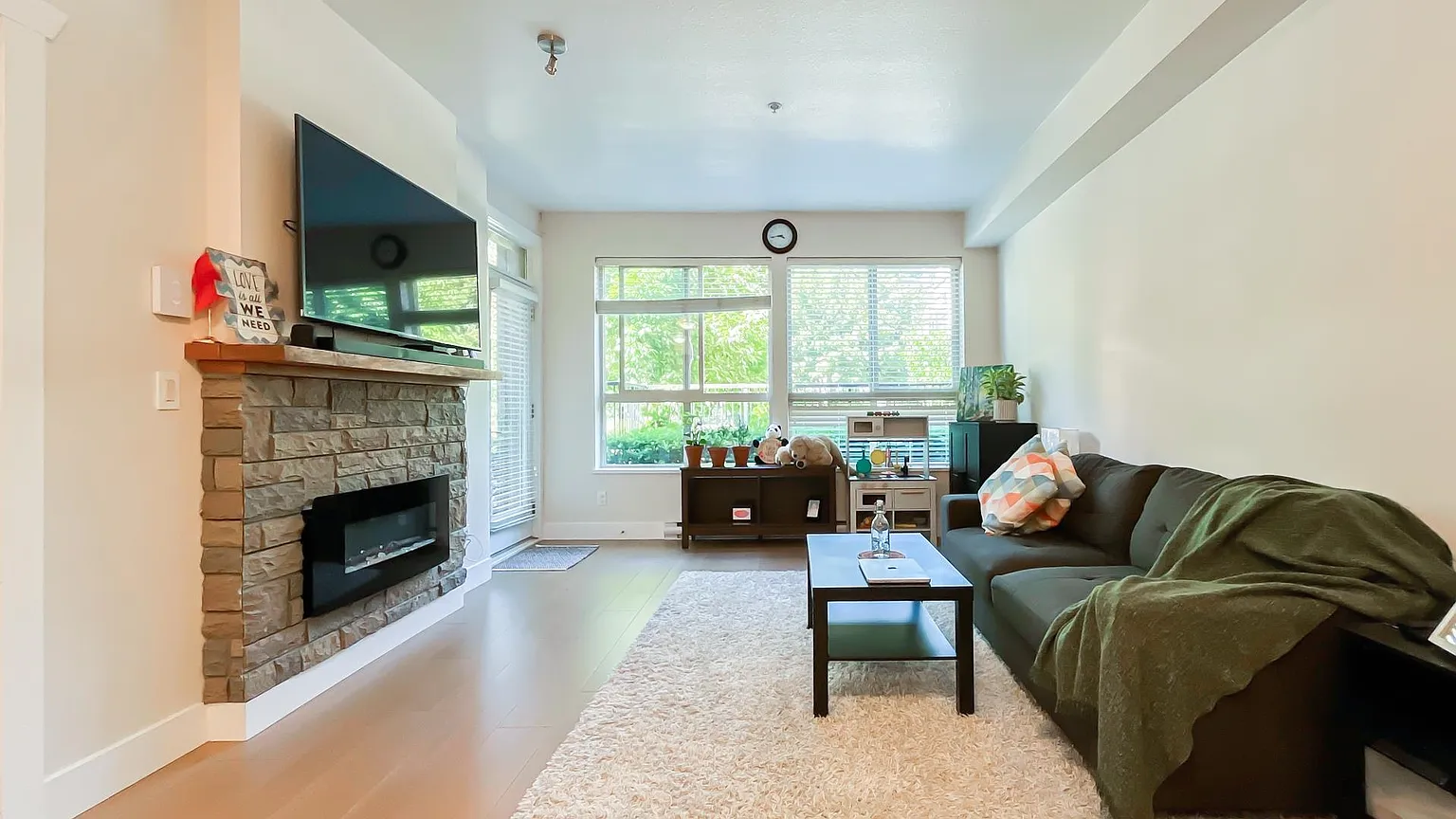 2288 Welcher Ave #101 photo 1