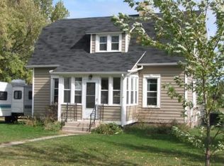 215 Riverside Ave NE, McIntosh, MN 56556