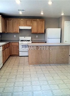 4th image of 4808 W Shelbourne Ave