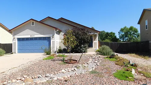 2425 Lexus Dr Photo 1