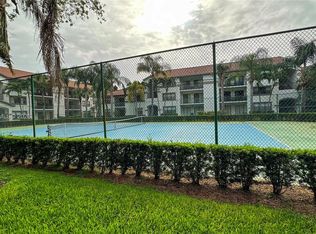 530 S Park Rd #12-11, Hollywood, FL 33021
