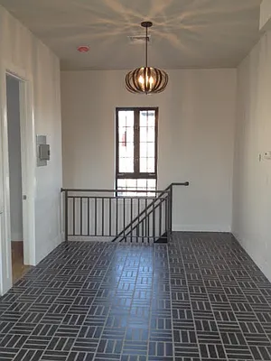 Rented by Full Time Management | media 81