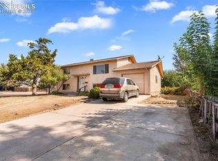 2602 Ridgewood Ln, Pueblo, CO 81005