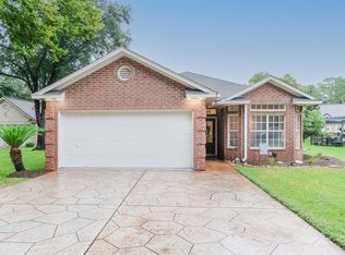 211 Lake Walden Cv, Montgomery, TX 77356