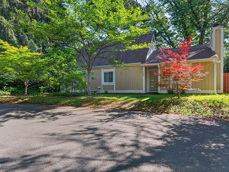 11306 Geddys Ct — Photo 1