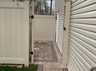 37 Brookside Loop, Staten Island, NY 10309