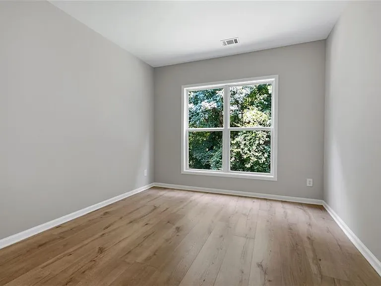 2531 Fieldview Way — Photo 32
