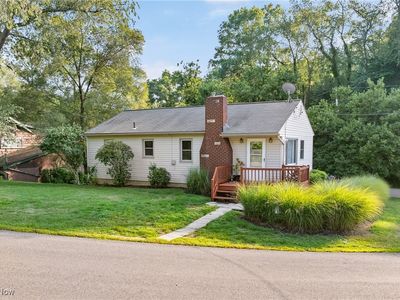 3970 Melton Ave, Akron, OH, 44319