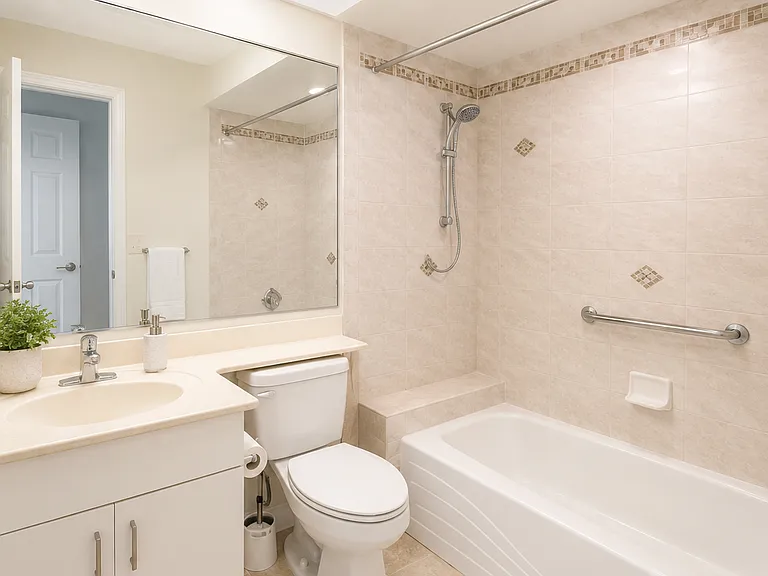 213 Rotonda Blvd W #A — Photo 4