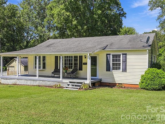 3rd image of 222 Wiley Ave