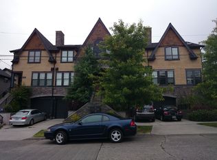 1924 N 46th St, Seattle, WA 98103