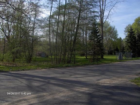 5th image of 6455 N Shore Dr