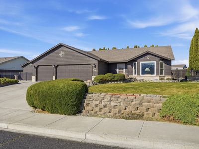 302 W 50th Ave, Kennewick, WA, 99337