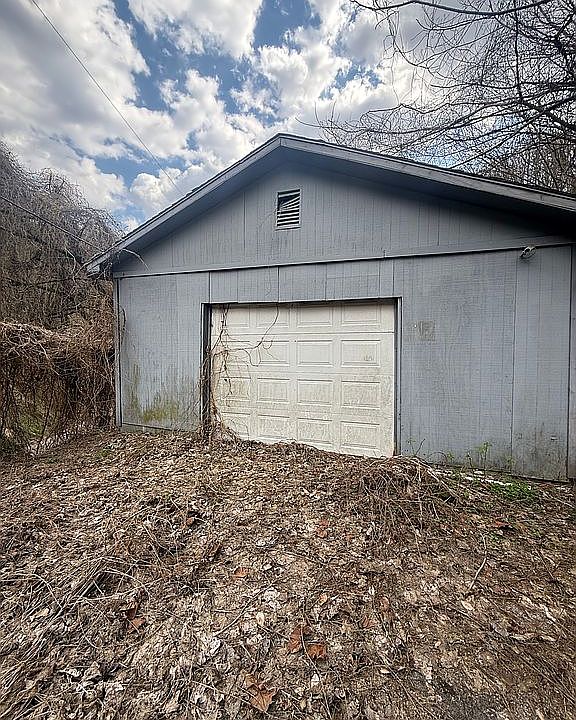 1st image of 155 Frankie Fork Rd