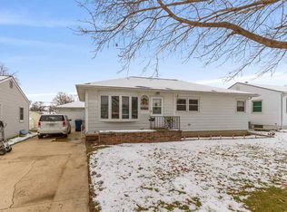 1834 Glenny Ave, Waterloo, IA 50702