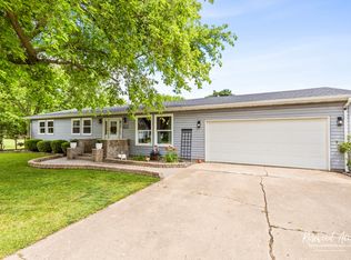 601 E Washington St, Ashkum, IL 60911