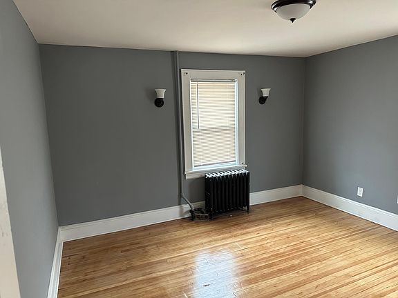 Typical bedroom unfurnished