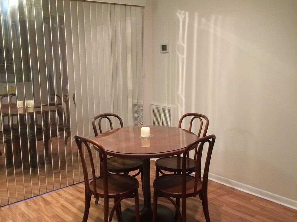 Yes, mirrored blinds!