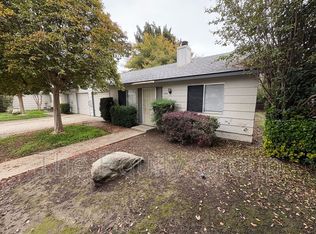 2038 S Cain St, Visalia, CA 93292