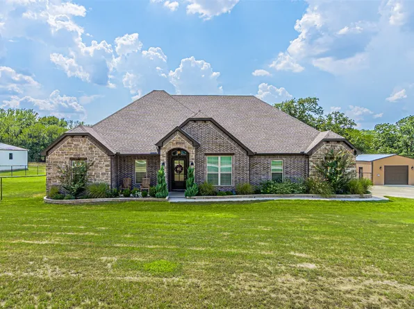 1009 Henry Way, Springtown, TX 76082