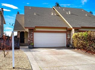 870 Hudis St, Rohnert Park, CA 94928