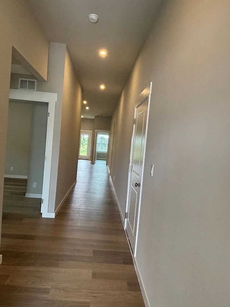 Brand New Duplex! — Photo 3