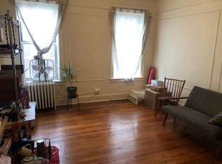 20201 43rd Ave #B4, Bayside, NY 11361