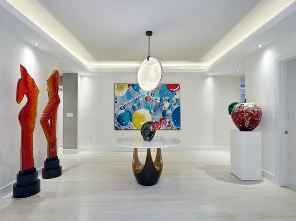 1111 Park Avenue 7B image 3 of 24