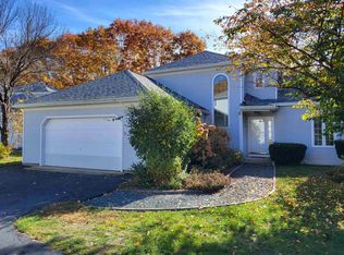 10 Walker Dr #A, Bristol, NH 03222