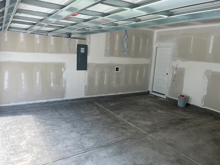 1030 Harbor Dr — Photo 13