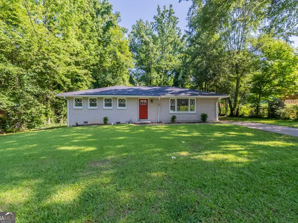 4230 Cheryl Ann Ct, Stone Mountain, GA 30083